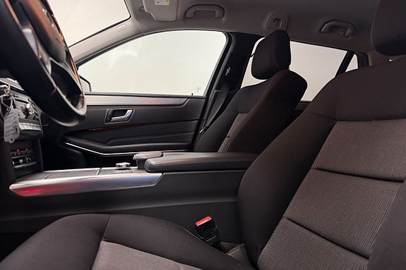 Mercedes-Benz E - 14