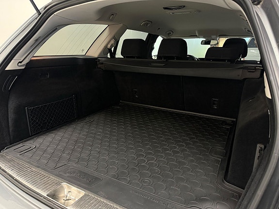 Mercedes-Benz E - 21