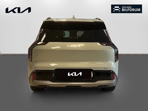 Kia EV9 5 of 14