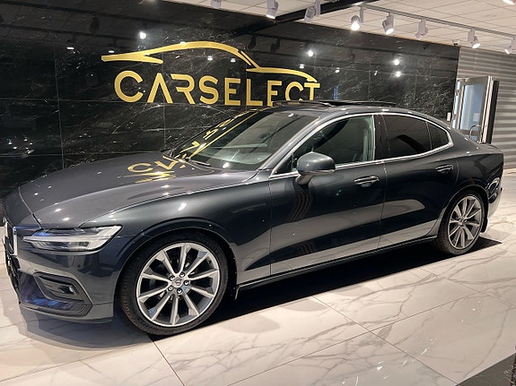 Volvo S60 2 of 5