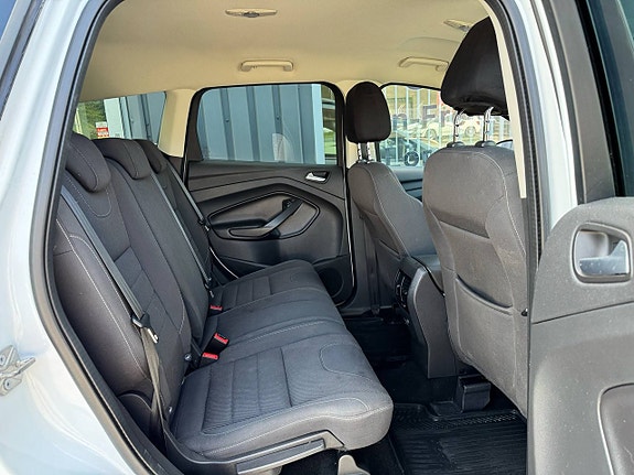 Ford Kuga 14 of 23