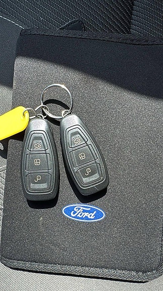 Ford Kuga 22 of 23