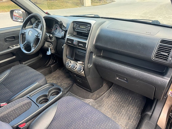Honda CR-V 5 of 7