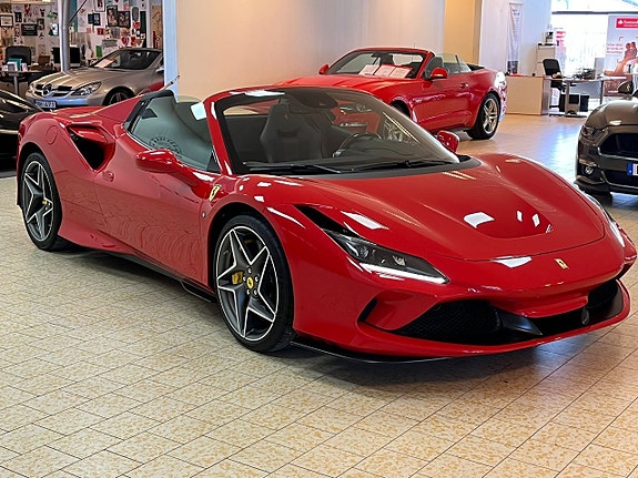 Ferrari F8 Spider 8 of 27