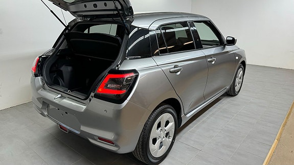 Suzuki Swift 4 of 21