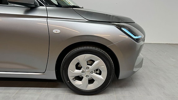 Suzuki Swift 21 of 21