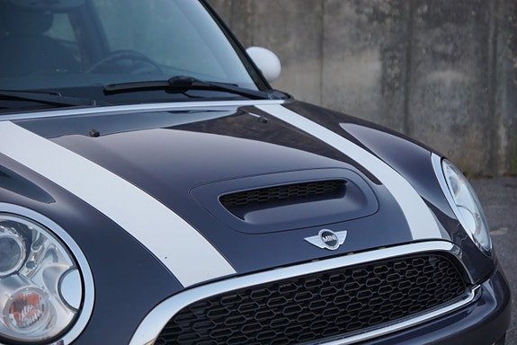 MINI Cooper SD 4 of 27