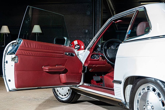 Mercedes-Benz 300 SL 10 of 25