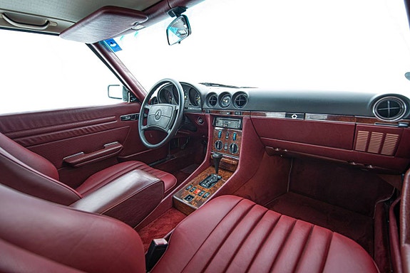 Mercedes-Benz 300 SL 14 of 25