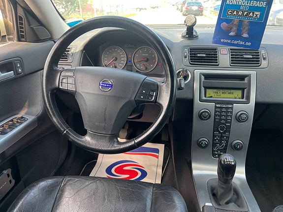 Volvo V50 12 of 21