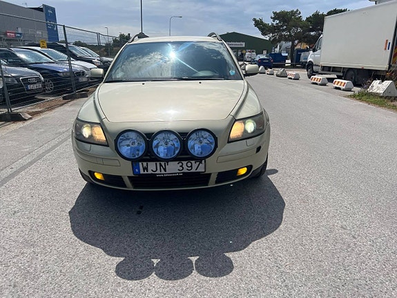 Volvo V50 5 of 5