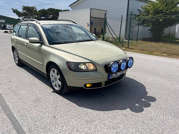 Volvo V50 6 of 21
