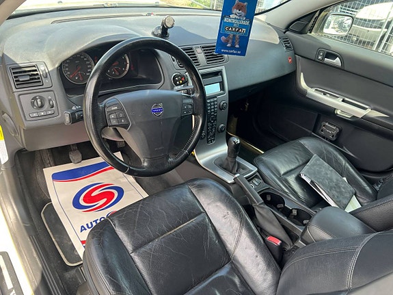 Volvo V50 15 of 21