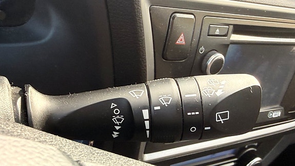 Toyota Auris 19 of 30