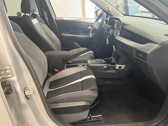 Opel Frontera 4 of 5