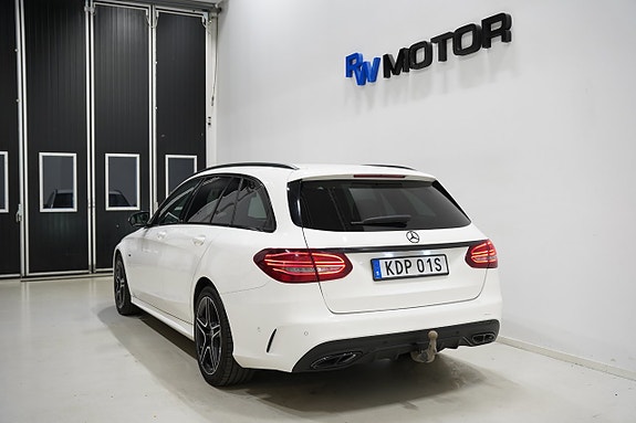Mercedes-Benz C200 d 4 of 23
