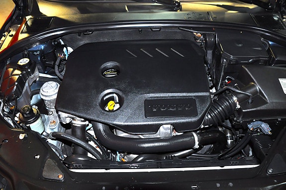 Volvo V70 22 of 27