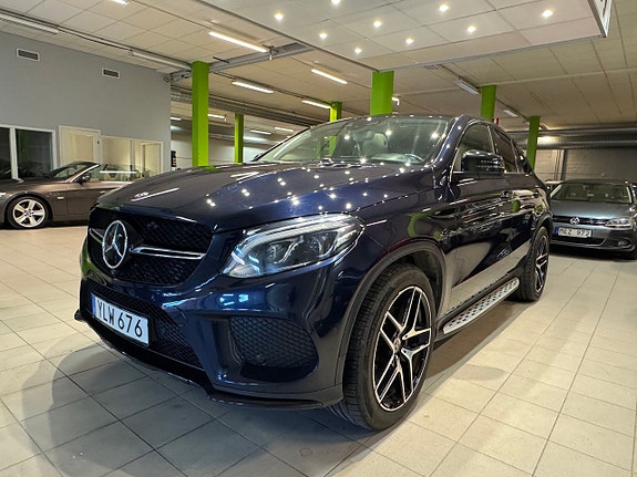 Mercedes-Benz GLE350 d 2 of 5