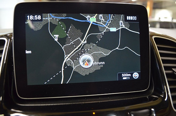 Mercedes-Benz GLE350 d 14 of 18