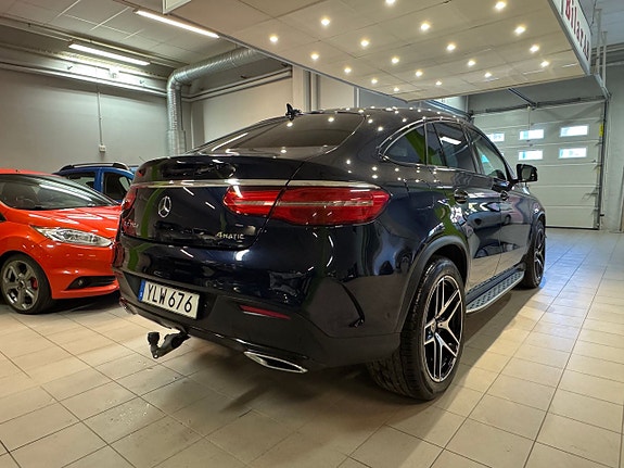 Mercedes-Benz GLE350 d 4 of 5