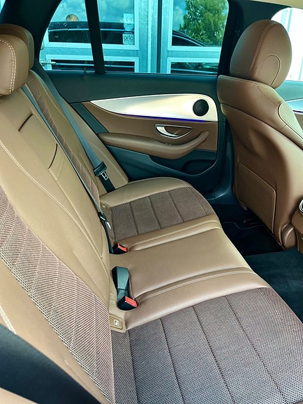 Mercedes-Benz E220 d 10 of 11