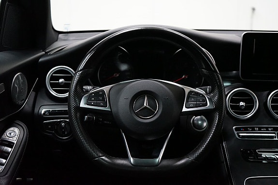 Mercedes-Benz GLC250 d 14 of 26