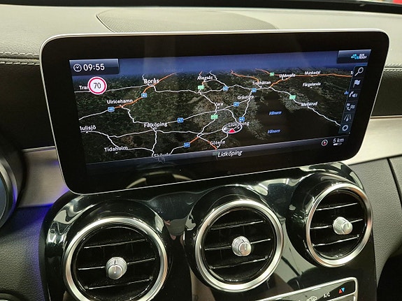 Mercedes-Benz C43 23 of 27