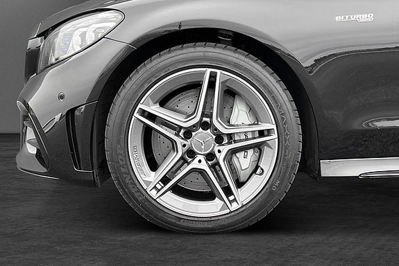 Mercedes-Benz C43 4 of 5