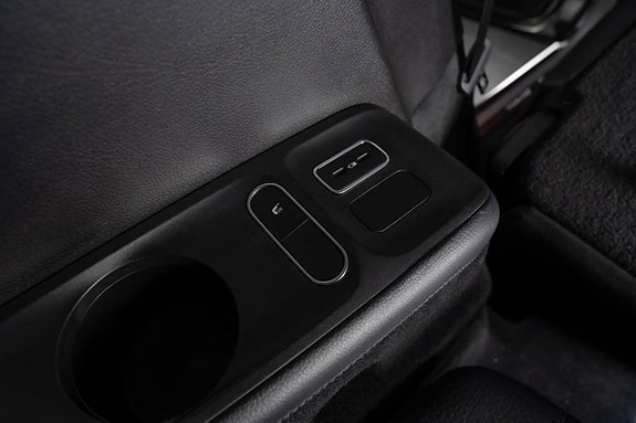 Mercedes-Benz GLS400 d 18 of 30