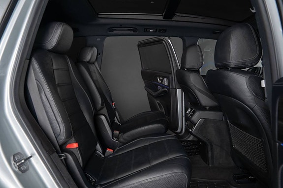 Mercedes-Benz GLS400 d 10 of 30