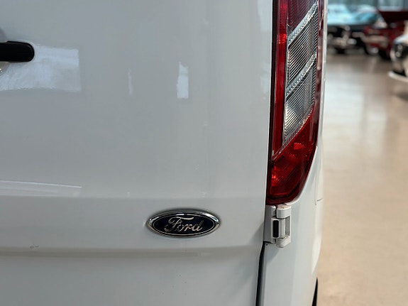 Ford Transit Custom 4 of 5
