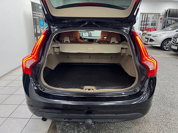 Volvo V60 15 of 21