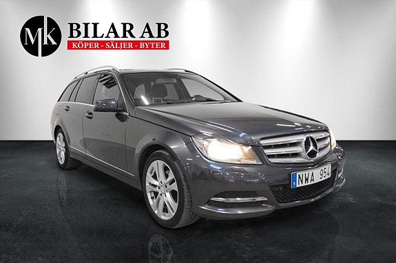 Mercedes-Benz C220 3 of 11