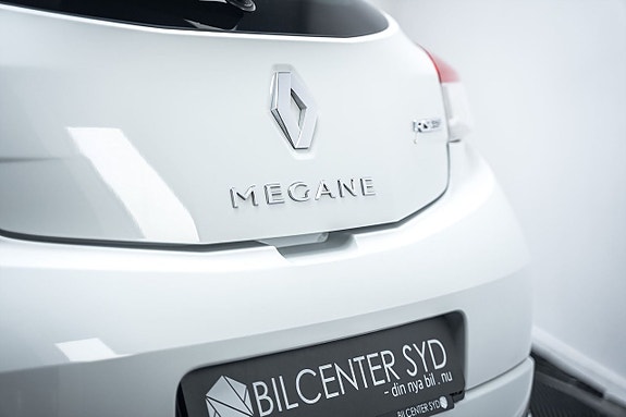 Renault Megane 24 of 30