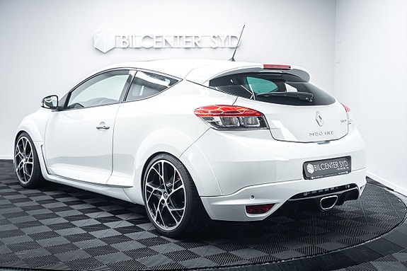 Renault Megane 22 of 30