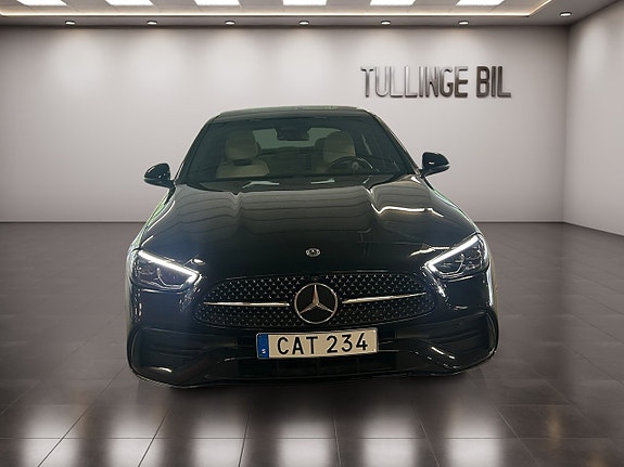 Mercedes-Benz C300 e 8 of 24