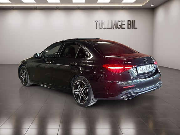 Mercedes-Benz C300 e 3 of 5