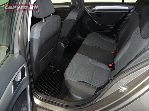 Volkswagen Golf I 13 of 15