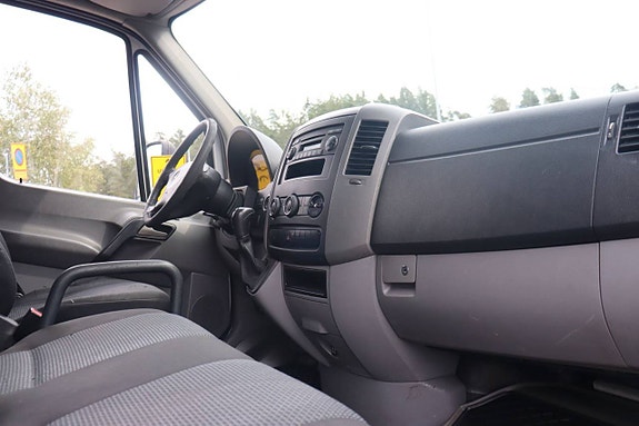 Mercedes-Benz Sprinter 316 10 of 18