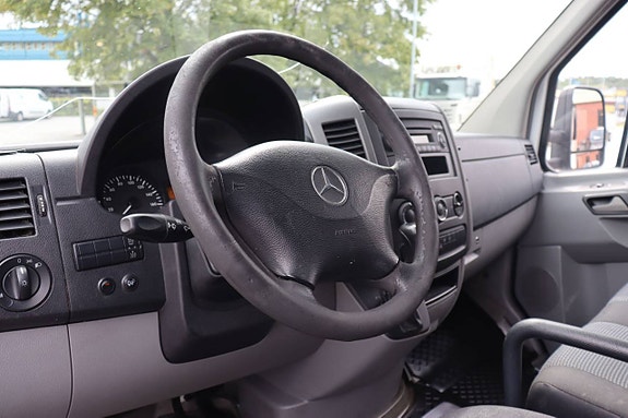Mercedes-Benz Sprinter 316 13 of 18