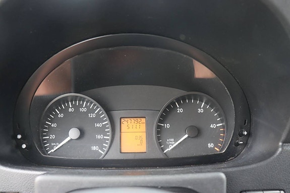 Mercedes-Benz Sprinter 316 14 of 18