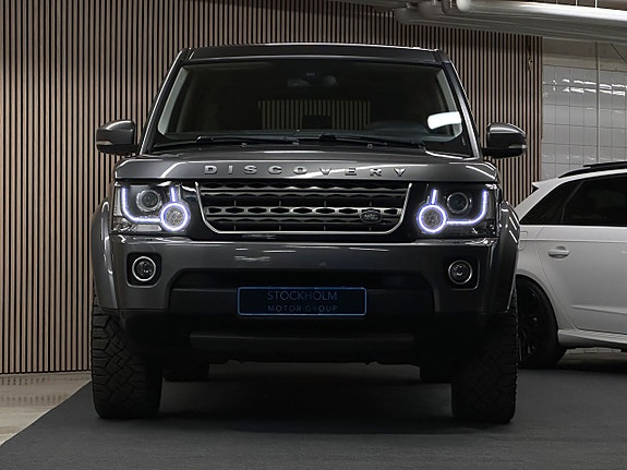 Land Rover Discovery 4 2 of 5