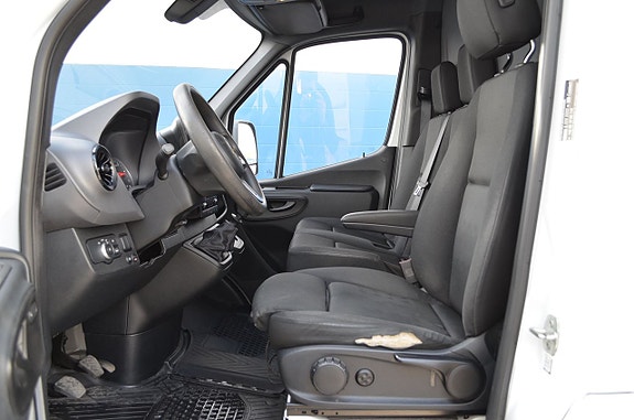 Mercedes-Benz Sprinter 316 11 of 14
