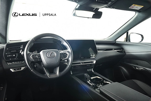 Lexus RX450h+ 4 of 18