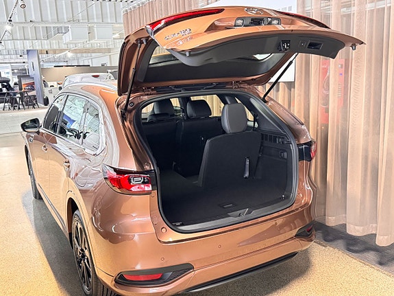 Mazda CX-80 7 of 22