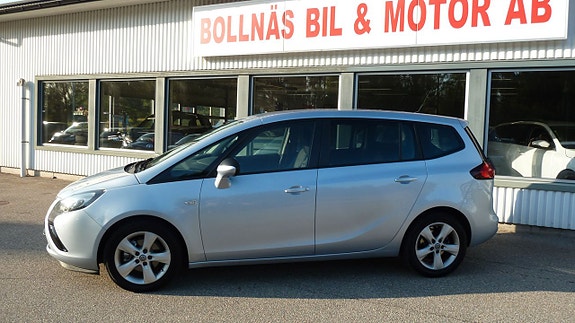 Opel Zafira Tourer 4 of 5