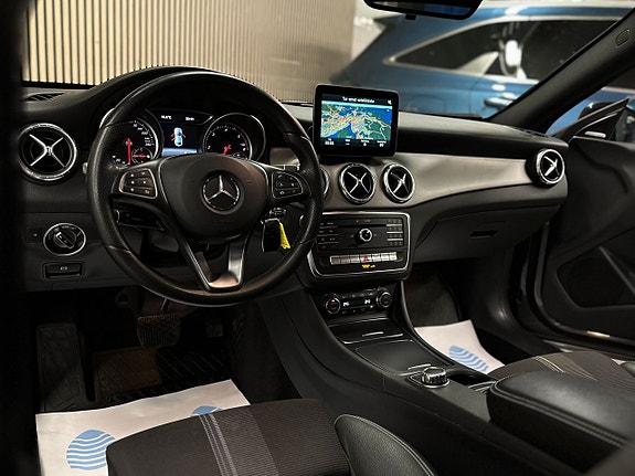 Mercedes-Benz CLA220 d 17 of 27