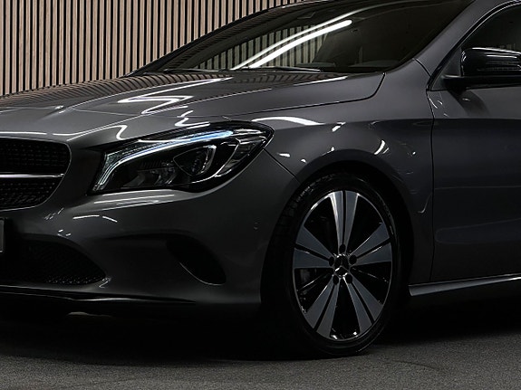 Mercedes-Benz CLA220 d 6 of 27