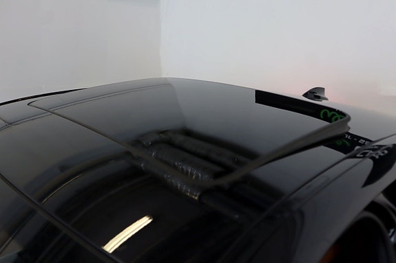 BMW 330e 4 of 5