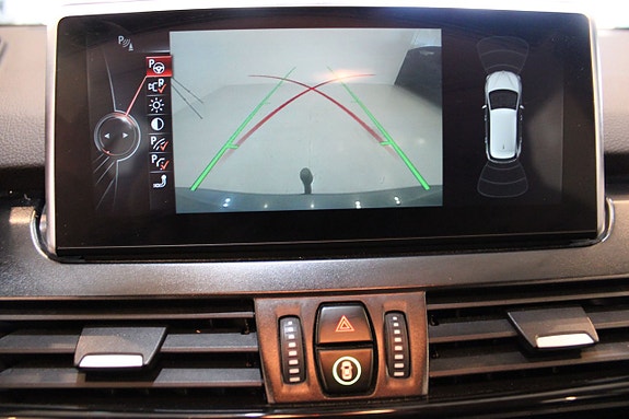 BMW 218 12 of 12
